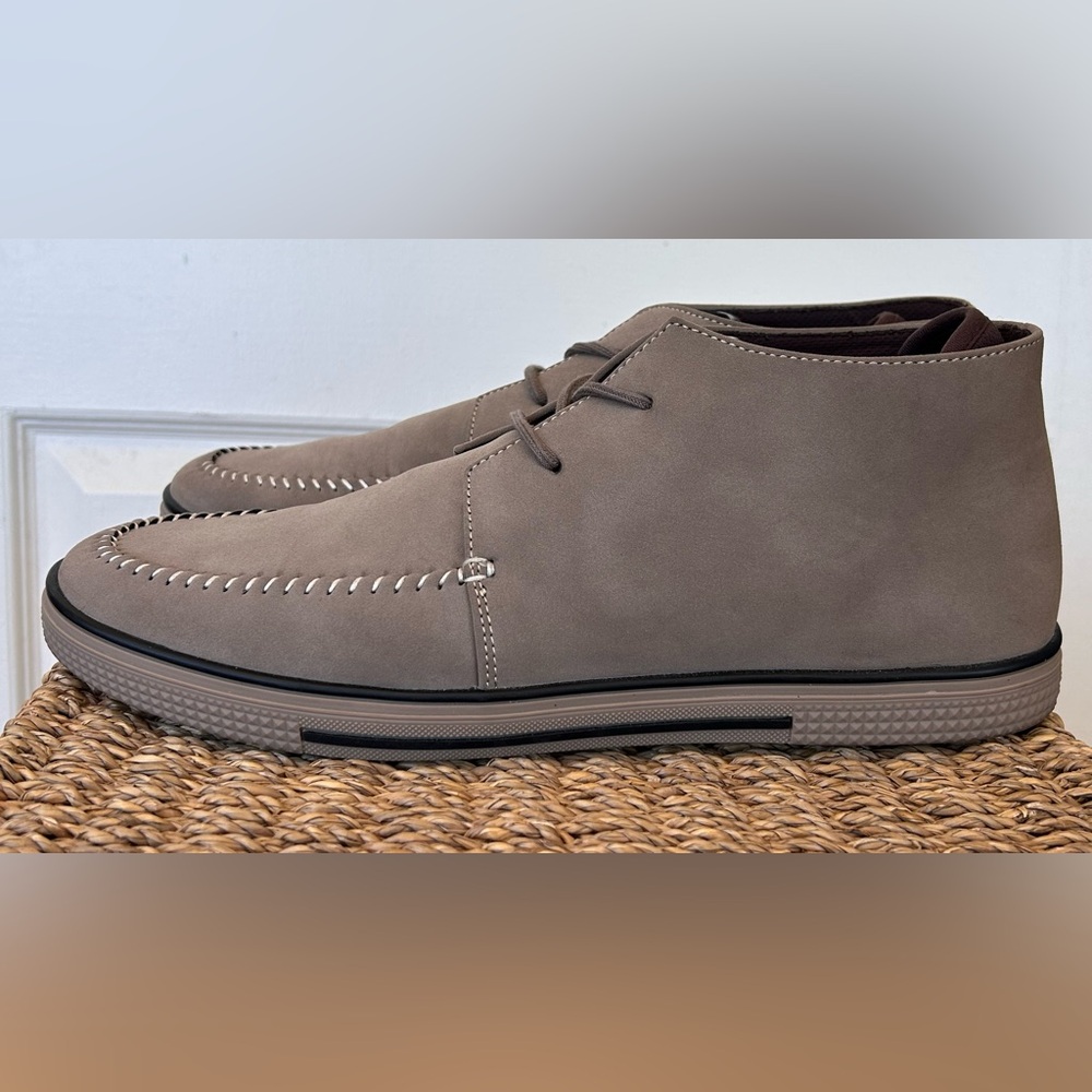 Kenneth Cole New‎ York Men’s Shore Chukka Boots Size 12